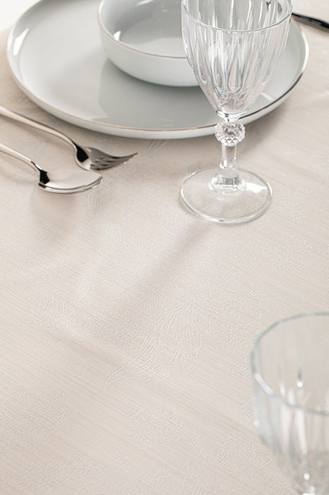 Elegant Tablecloth - Cream - FineFamilyGoods