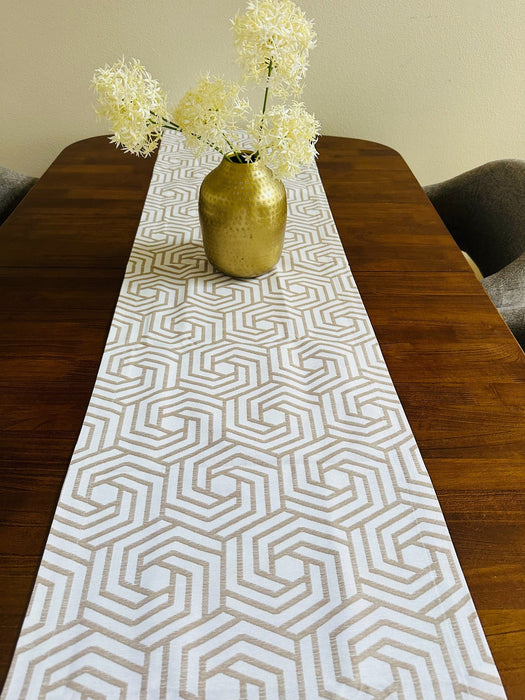 Modern Geometric Table Runner - FineFamilyGoodsBeige