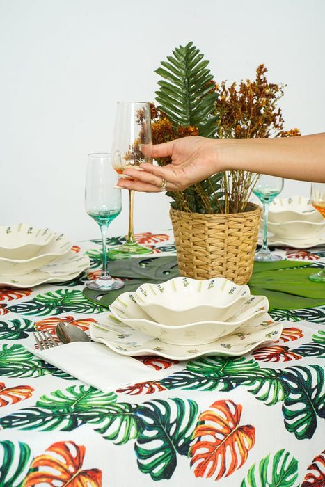 Palm Leaf Tablecloth - FineFamilyGoods59"x 110"