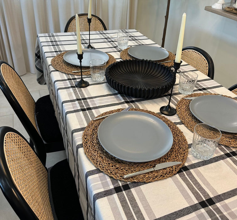 Tablecloth Scotch - Black & White - FineFamilyGoods
