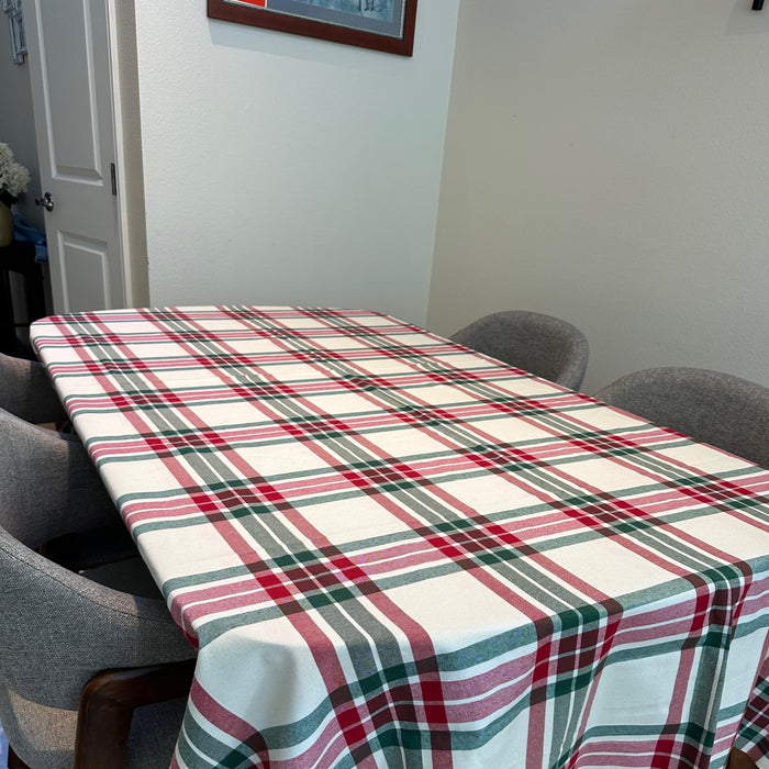 Tablecloth Scotch - Red & Green - FineFamilyGoods63"x94"