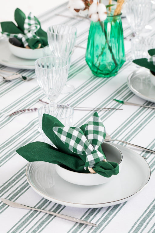 White and Emerald Green Napkin and Napkin Holder Set - FineFamilyGoods4 Napkin + 4 Napkin Ring