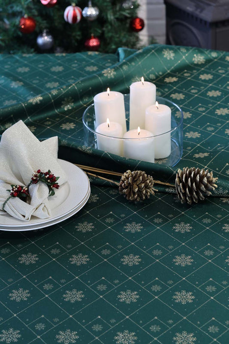 Jacquard Christmas Snowflake Tablecloth- Green & Gold - FineFamilyGoods59"x 94"