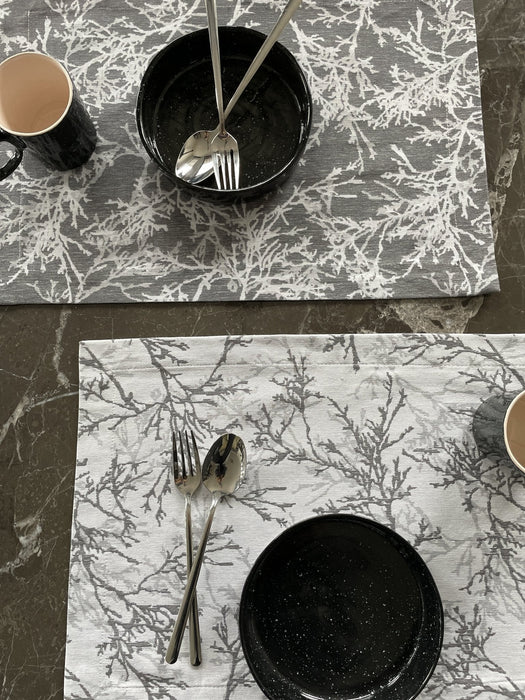 Placemat Branch- Charcoal - FineFamilyGoods