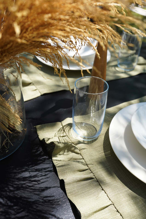 Placemat Capri with Ruffle- Olive - FineFamilyGoods