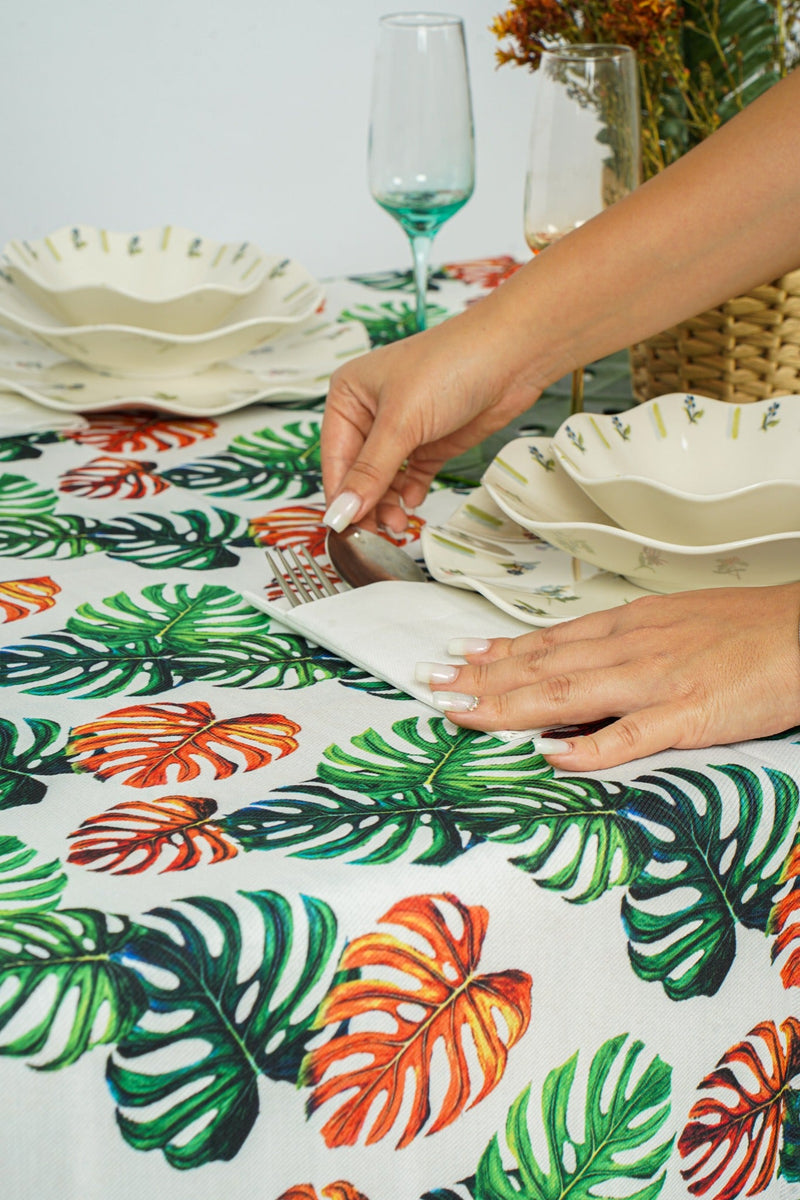 Palm Leaf Tablecloth - FineFamilyGoods59"x 110"