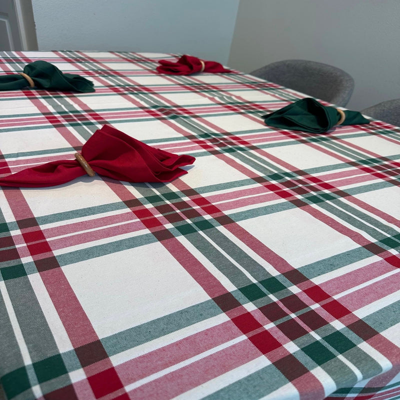 Tablecloth Scotch - Red & Green - FineFamilyGoods63"x94"
