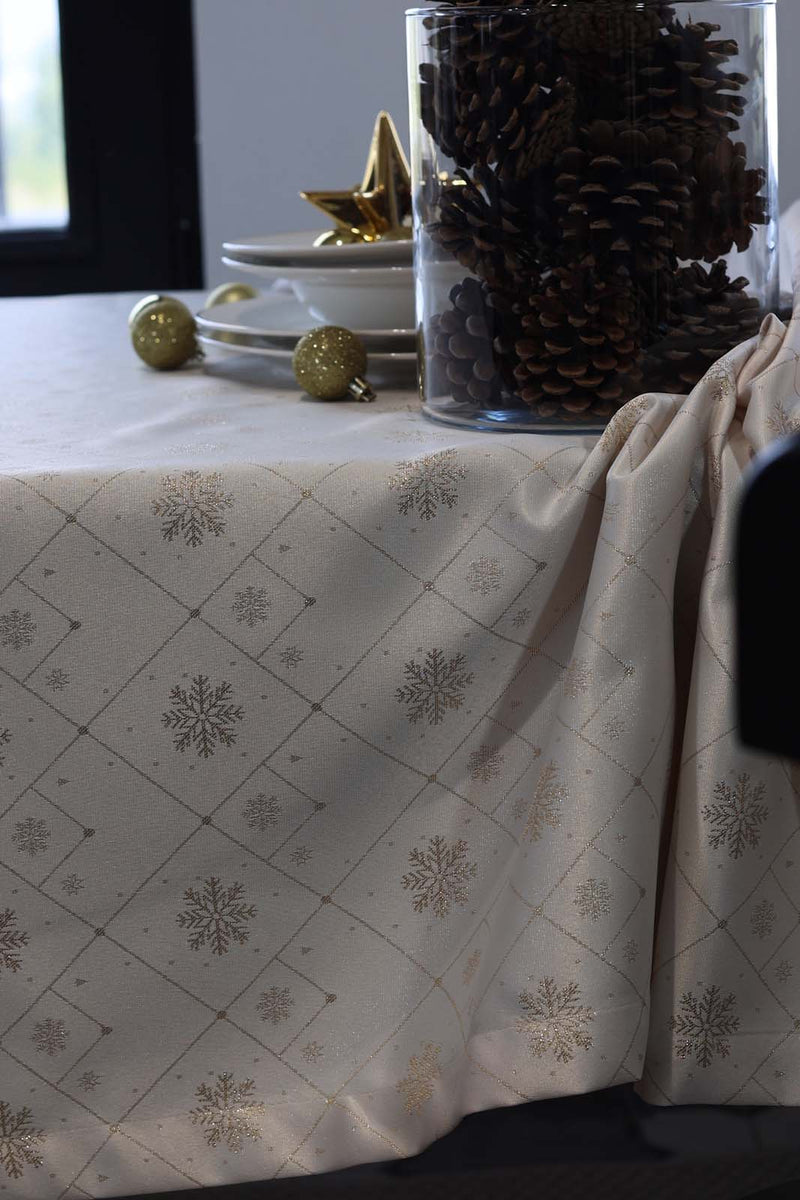 Jacquard Christmas Snowflake Tablecloth- Ecru & Gold - FineFamilyGoods59"x 94"