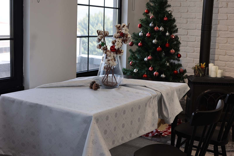 Jacquard Christmas Snowflake Tablecloth- Ecru & Silver - FineFamilyGoods59"x 94"