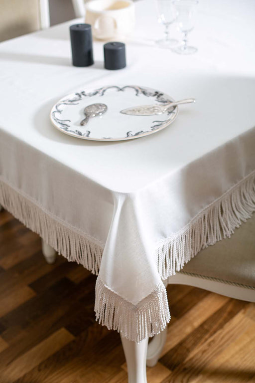 Tablecloth Lissa- Cream - FineFamilyGoods