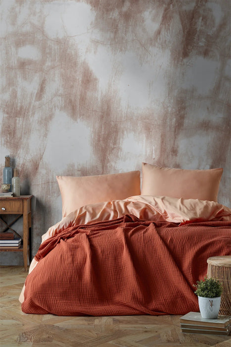 Terracotta colored online blanket