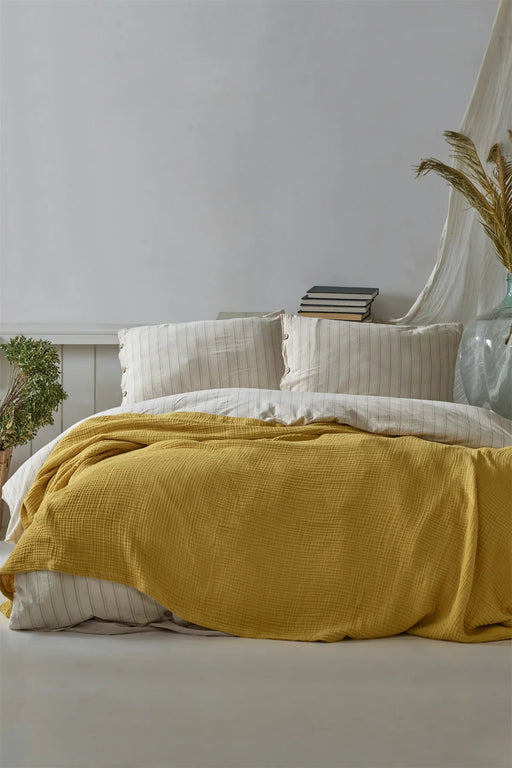 Yellow Muslin Throw Blanket - FineFamilyGoods